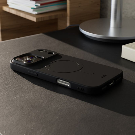 SBS - Instinct Mag futrola kompatibilna s MagSafe za iPhone 17 Pro, crna