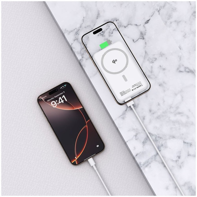 Powerbank PB24 Lifemag Qi2 MagSafe 10000mAh, bijela, Tech-Protect