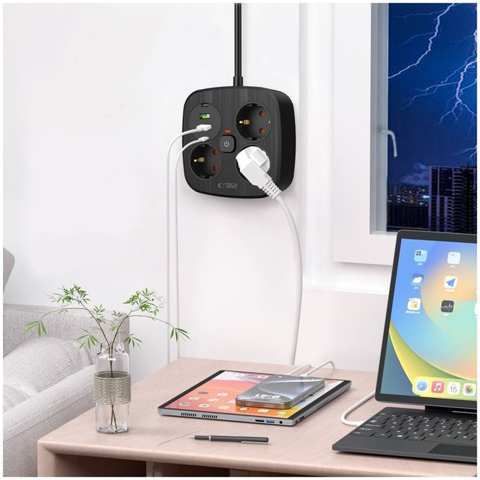 Mrežni punjač PCS3X4 Power Strip 2 USB & 2 USB-C & 3 Socket 200cm, crna, Tech-Protect