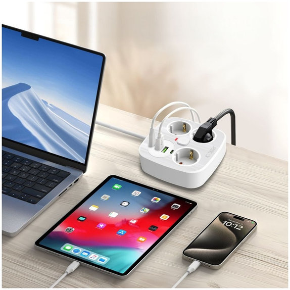 Mrežni punjač PCS3X4 Power Strip 2 USB & 2 USB-C & 3 Socket 200cm, bijela, Tech-Protect