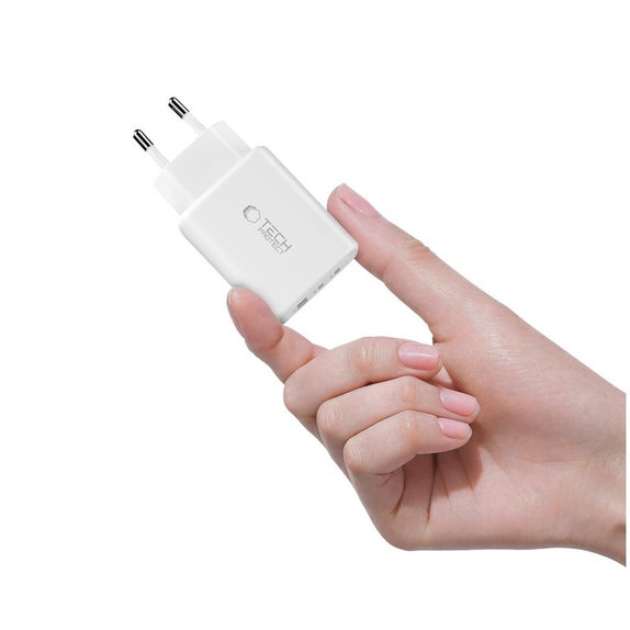 Mrežni punjač NCA65W-GAN 3-PORT PD 65W / QC3.0, bijela, Tech-Protect