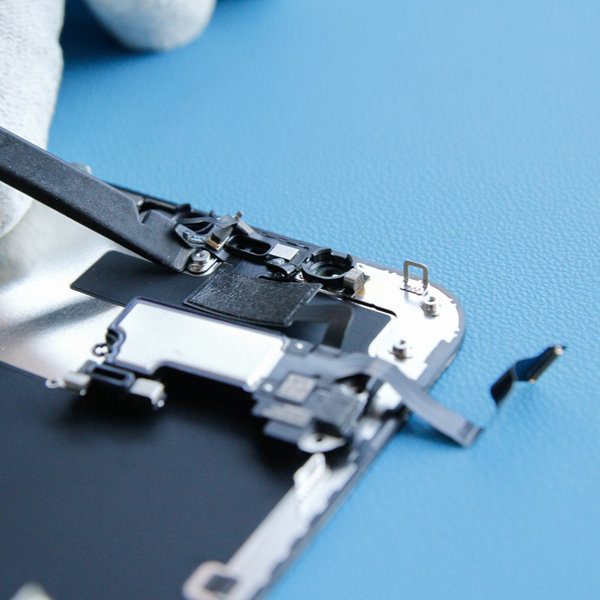 Pretinac za senzor ambijentalnog svjetla